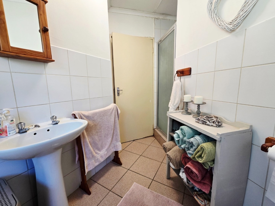 2 Bedroom Property for Sale in Langenhovenpark Free State